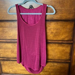 Lululemon women’s tank top